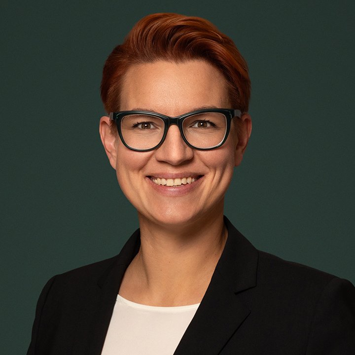 Foto von 
        Caroline Scholke
    